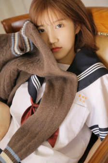 小帅和小美一起斗地主